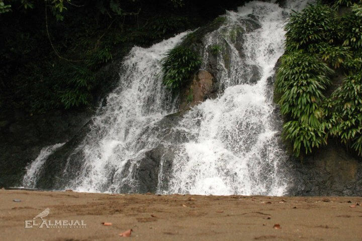 Cascadas del Chadó y el tigre